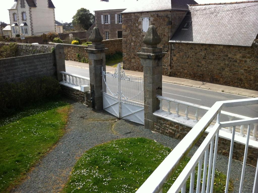 Chambres D'Hotes De La Presqu'Ile Pleubian エクステリア 写真